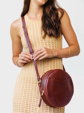 Portland Leather Goods Large Circle Crossbody Bag Cognac Brown Smooth Finish